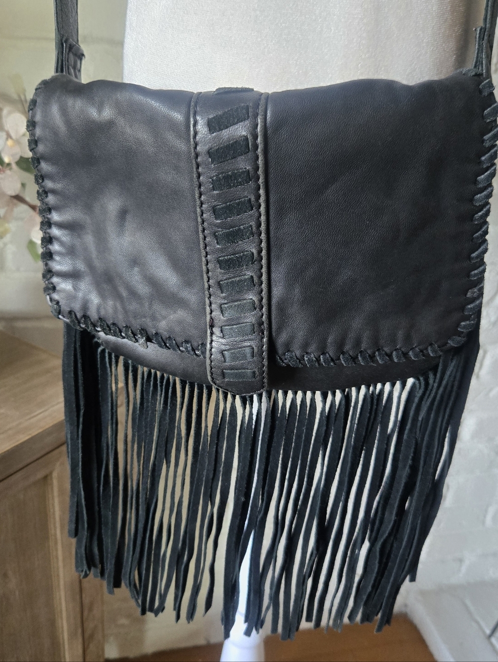 Vtg Black Leather Fringe Crossbody Purse, Boho, Western, Edgy, Everyday